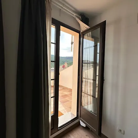לינה וארוחת בוקר Casa La Paz Figueroles